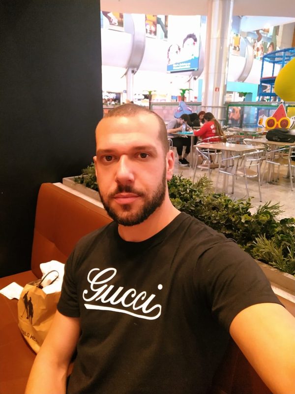 Garoto Com Local ⋆ Garotos de Programa e Acompanhantes