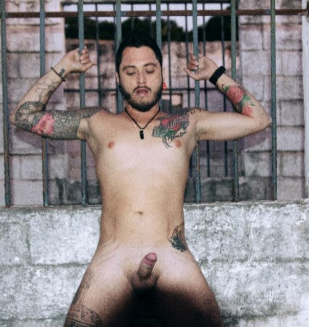 Pedro Castro 44