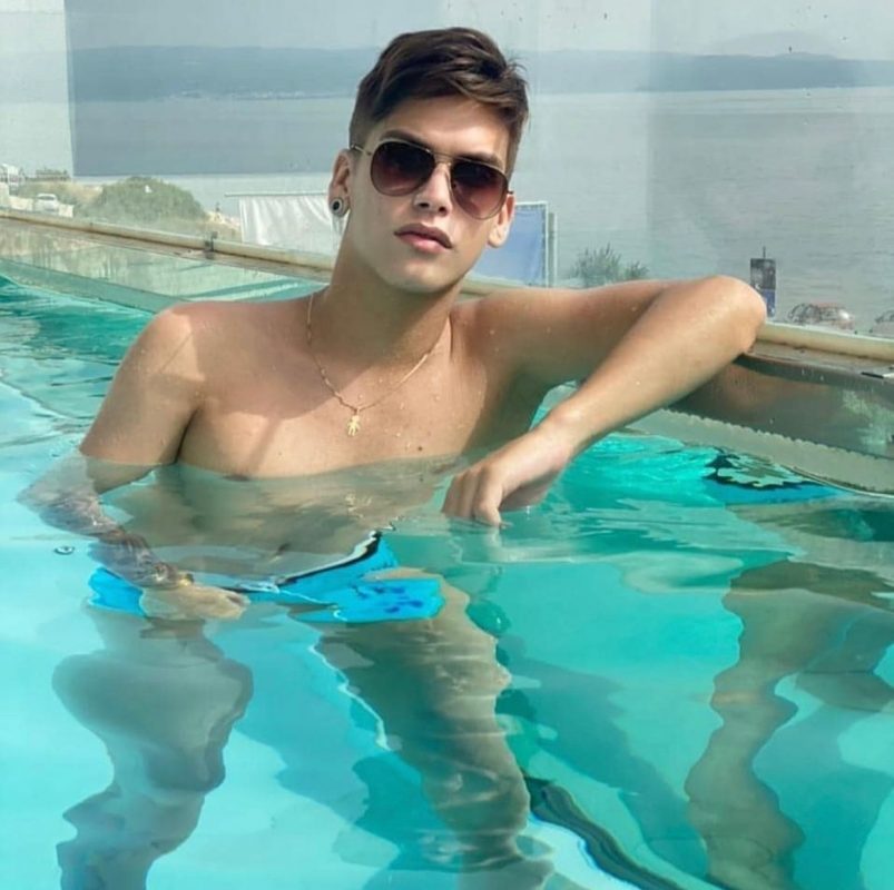 Reh Augusto 9