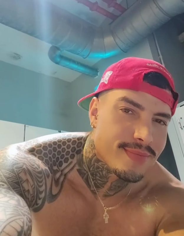 Yago Putão 47