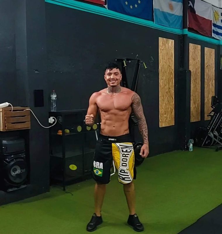 Yago Putão 51