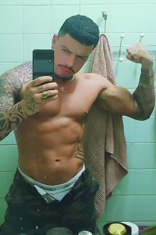 Yago Putão 54