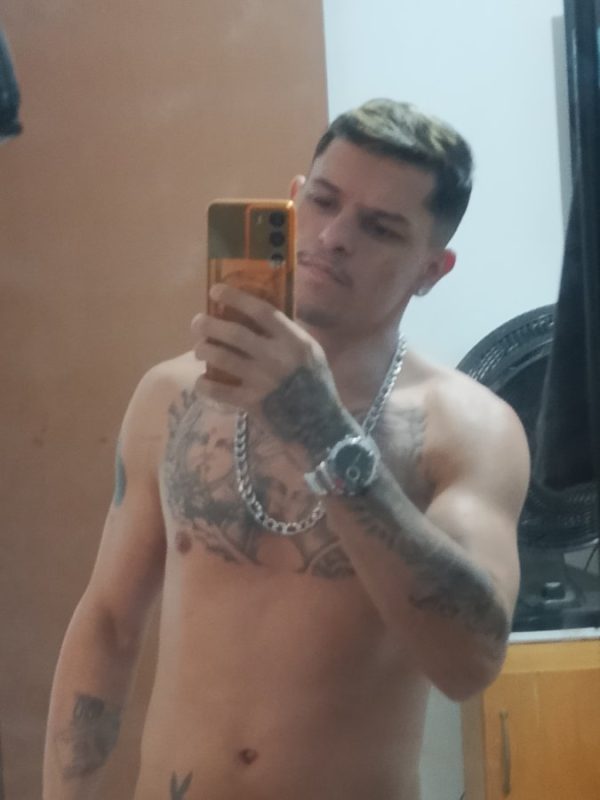 Henrique Leonardo 4