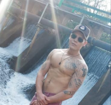 Alex Ferraz 9