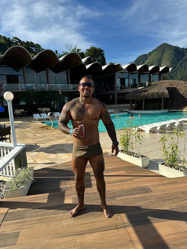 Rafael Dotado – Sem Local 4