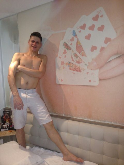 Alan Bruno 9