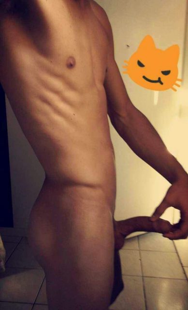 Arthur Moraes 6