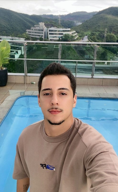 João Lucas 15