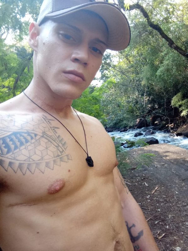 Alex Ferraz 12