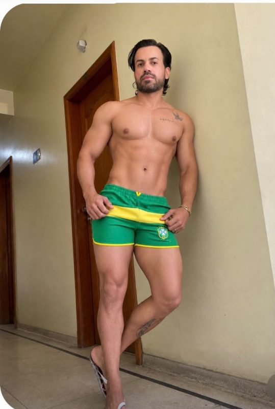 Juliano Ferrari 5