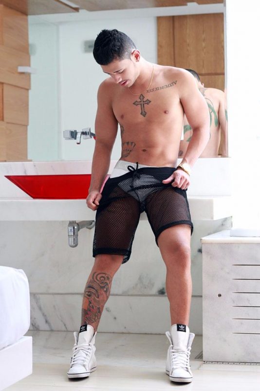 Adryan Ribeiro 8