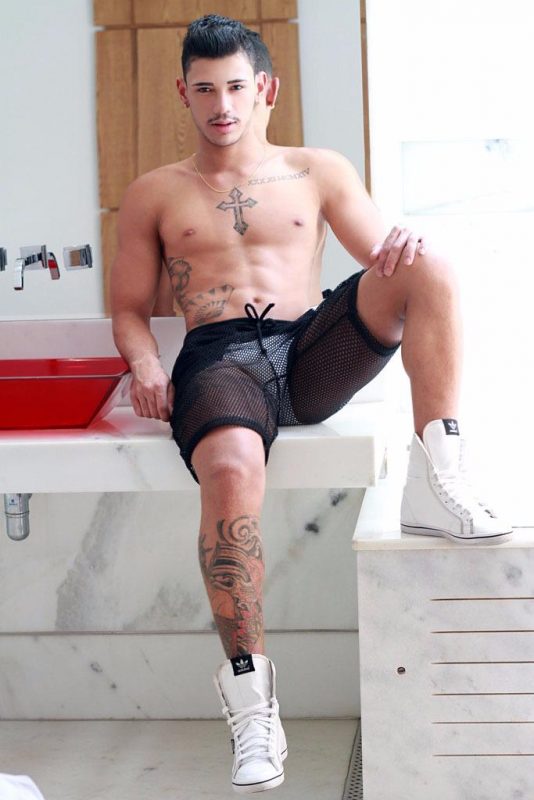 Adryan Ribeiro 5