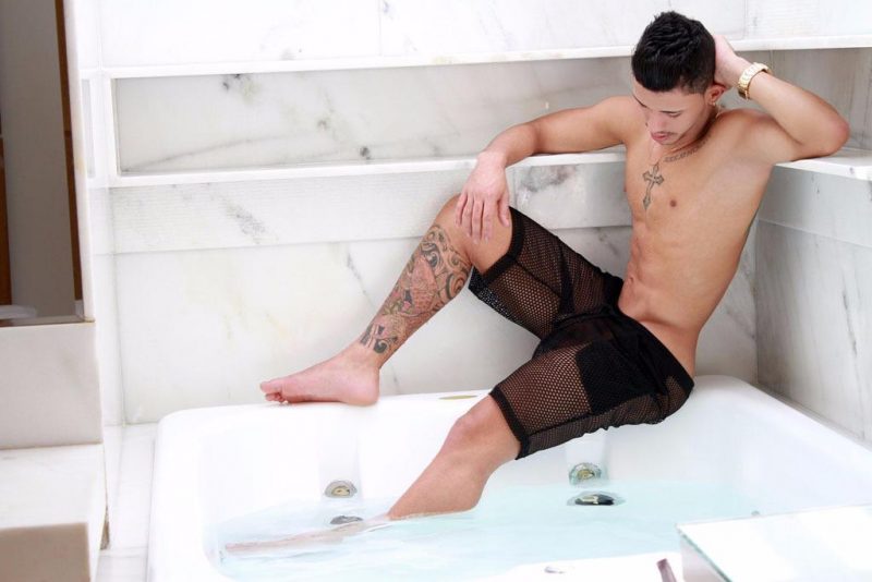 Adryan Ribeiro 3
