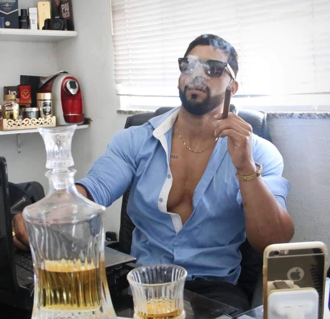 Garoto de Programa e Acompanhante Masculino Arapiraca ⋆ Garoto Com Local