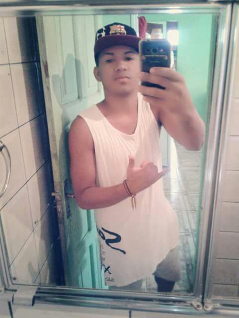 Aron Afonso 3