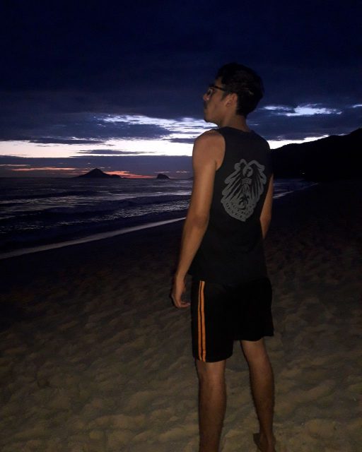 Adam Harry 7