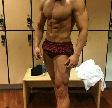 Alex Stoquer 2