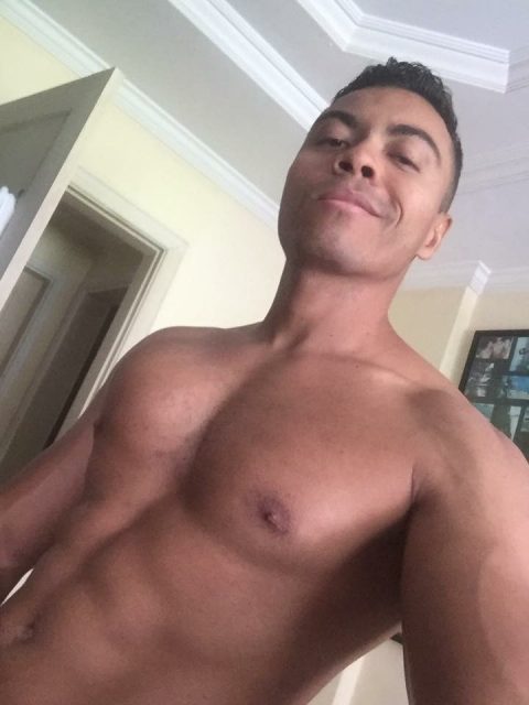Alex Menezes 1