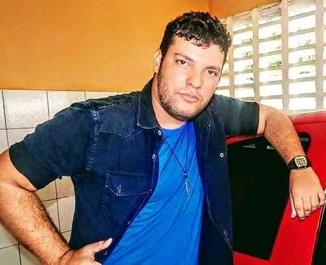Arthur Benício 8