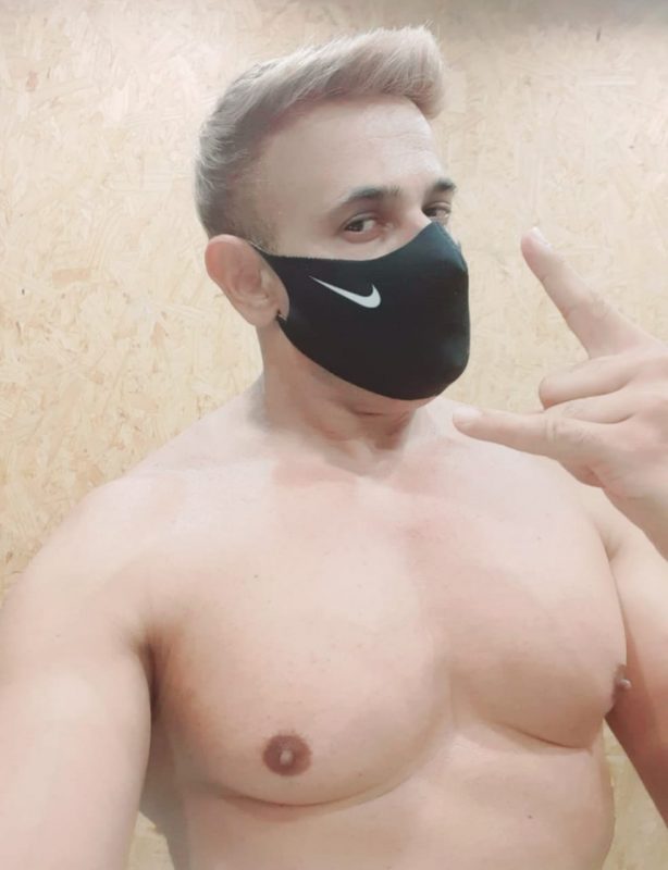 Cesar Massagista 18