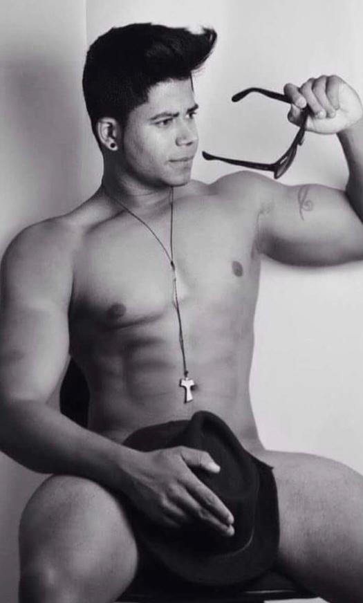Ricardo Hetero 23cm 10