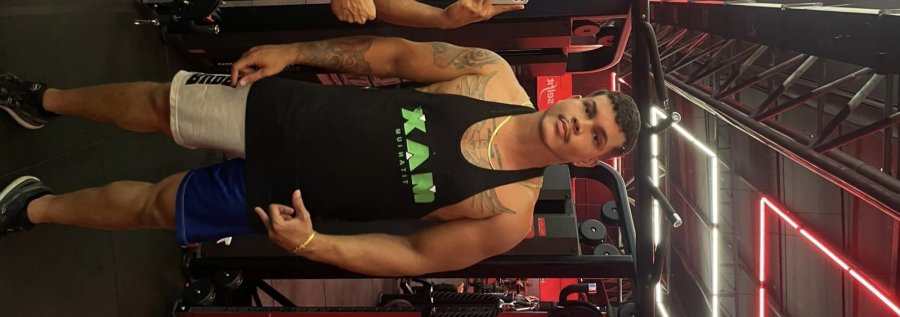 Yago Dezjatos 8