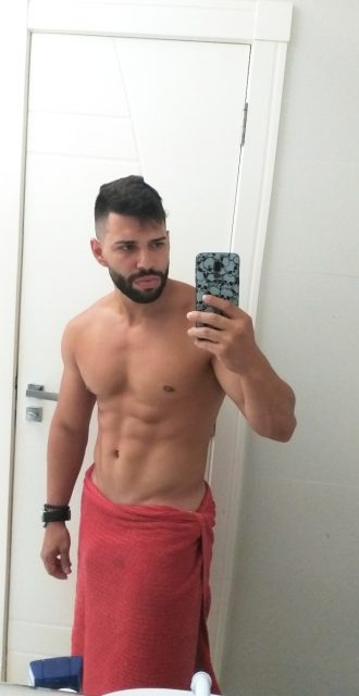 Bruno Fernando 19
