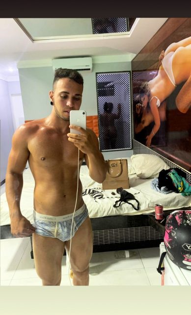 Arthur Andrade 1