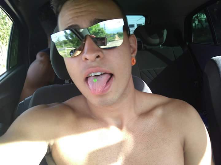 Arthur Andrade 8