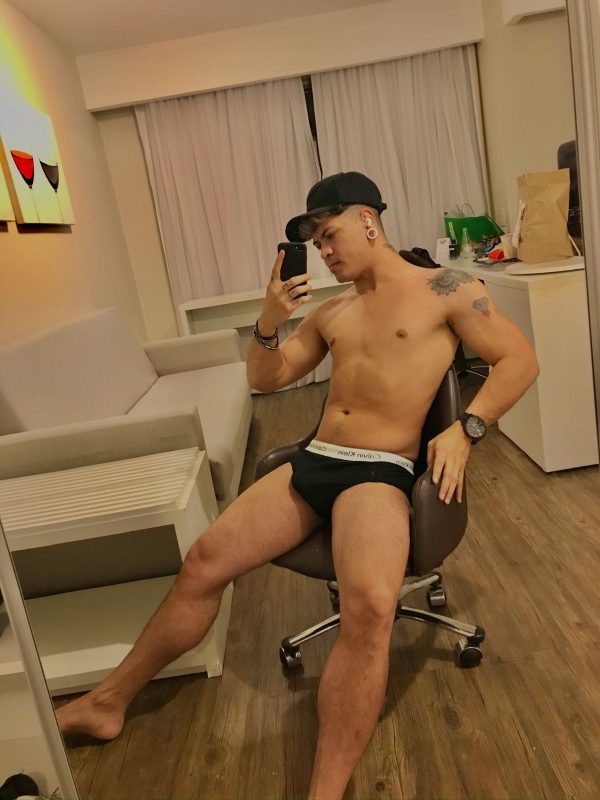 Nicolas Fernando 8
