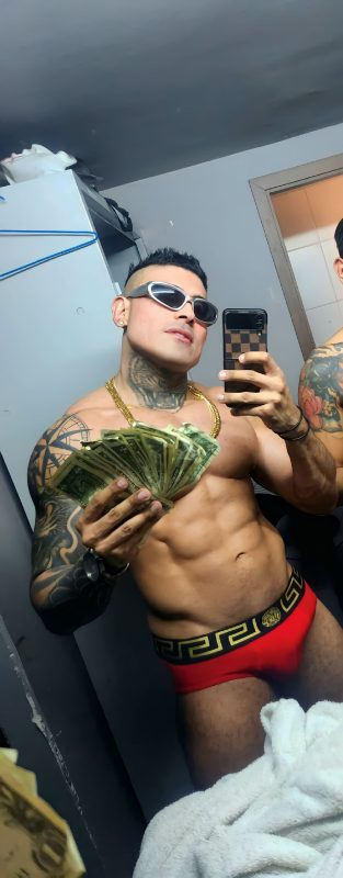 Lauro Minotauro 33