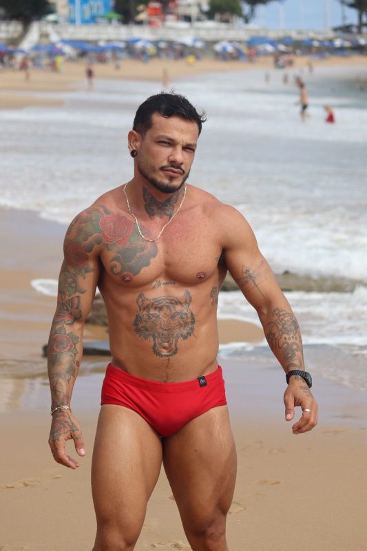 Léo Costa 27