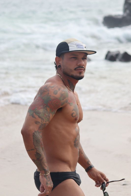 Léo Costa 16