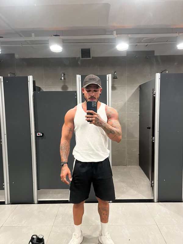 Léo Costa 30