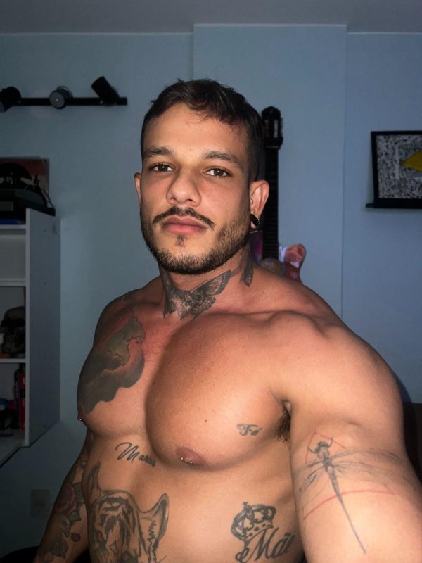 Léo Costa 40