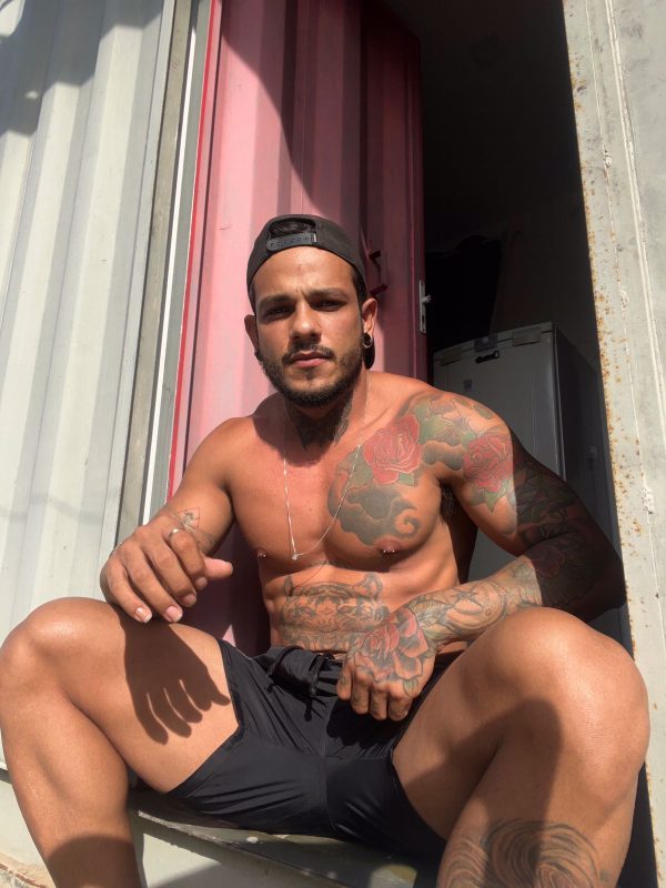 Léo Costa 46
