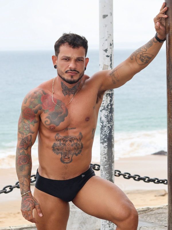 Léo Costa 8