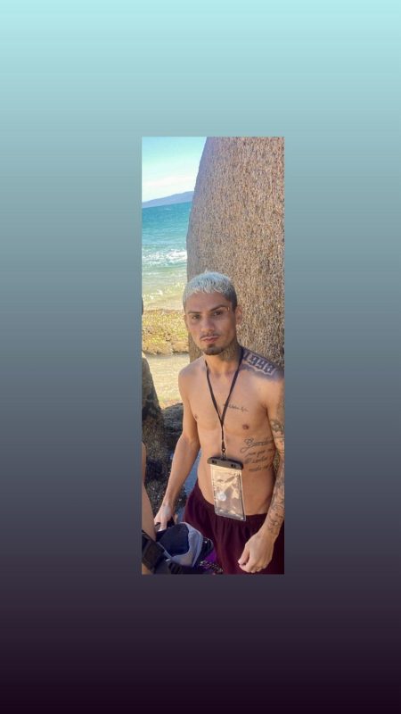 Ricky surfista 6