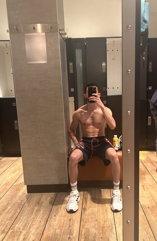 Arthur Moraes 27