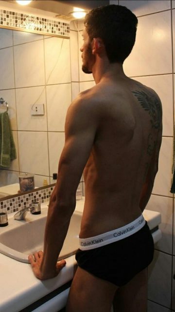 Arthur Moraes 14