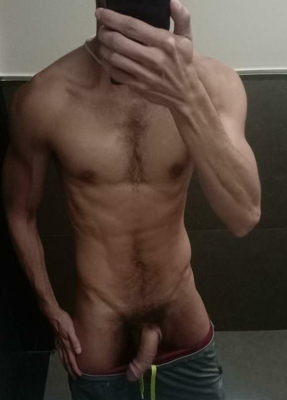Arthur Moraes 16