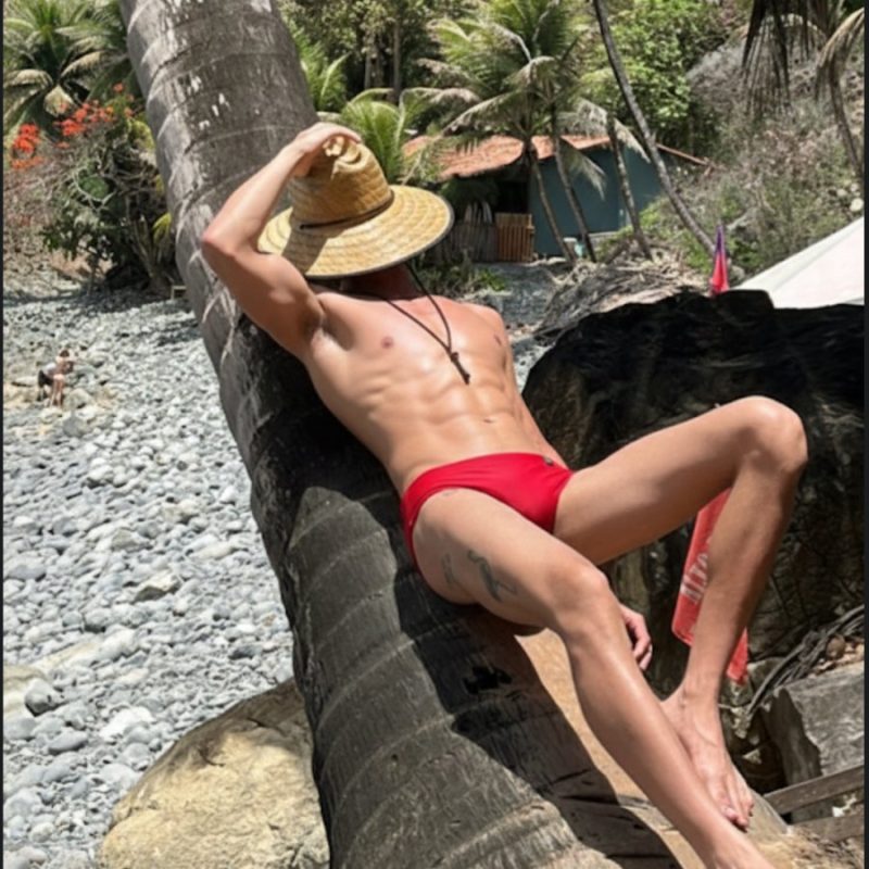João Miguel 25