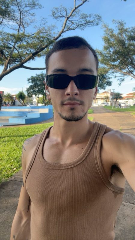 João Miguel 32