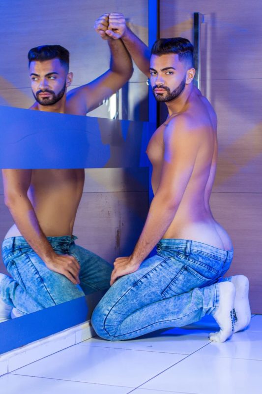 Christian Eros 11