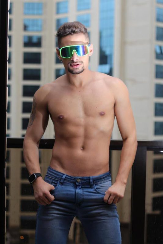 Arthur Leal 14
