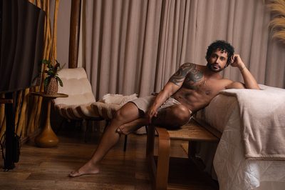 Massagista com Sexo 23