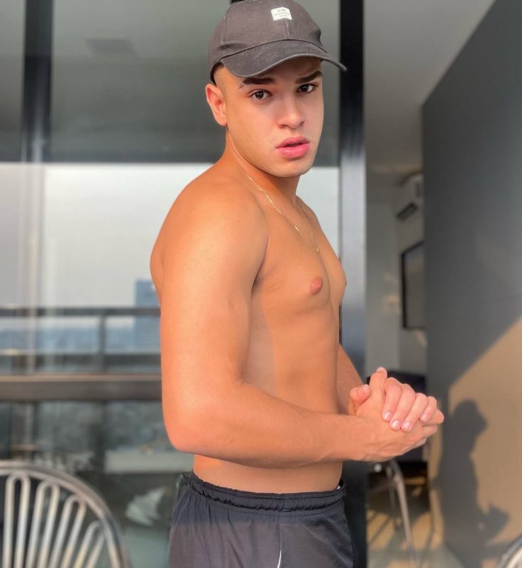 Caleb Machado 23