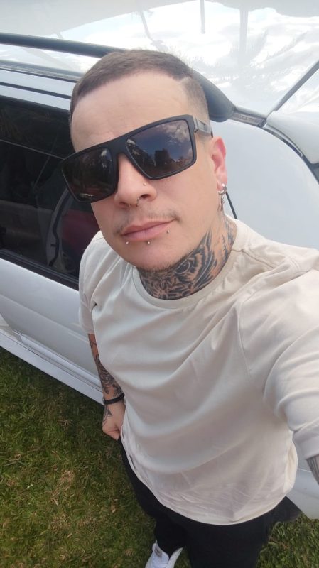 Theo Massagista 4