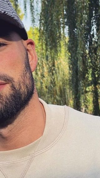 Kenny San 4