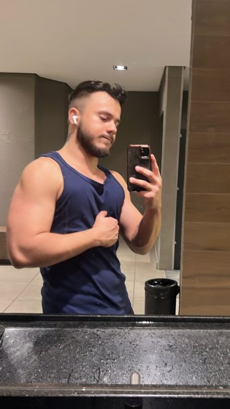 Diego Emanuel 40